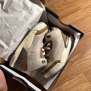 Jordan 3 Retro Palmino Kids Sneakers in Cream and Brown